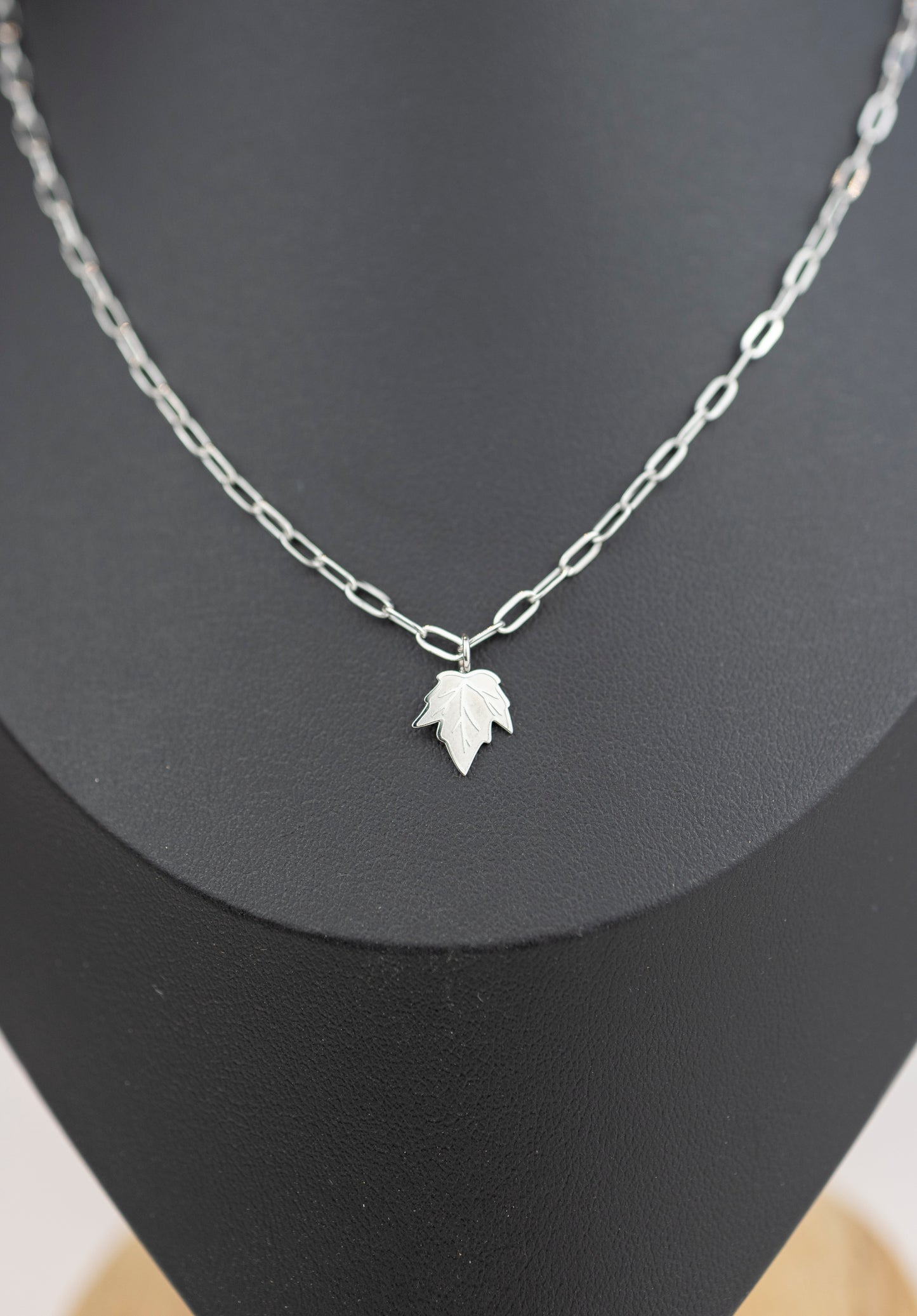 Chaîne à maillons ovales – Feuille d'érable