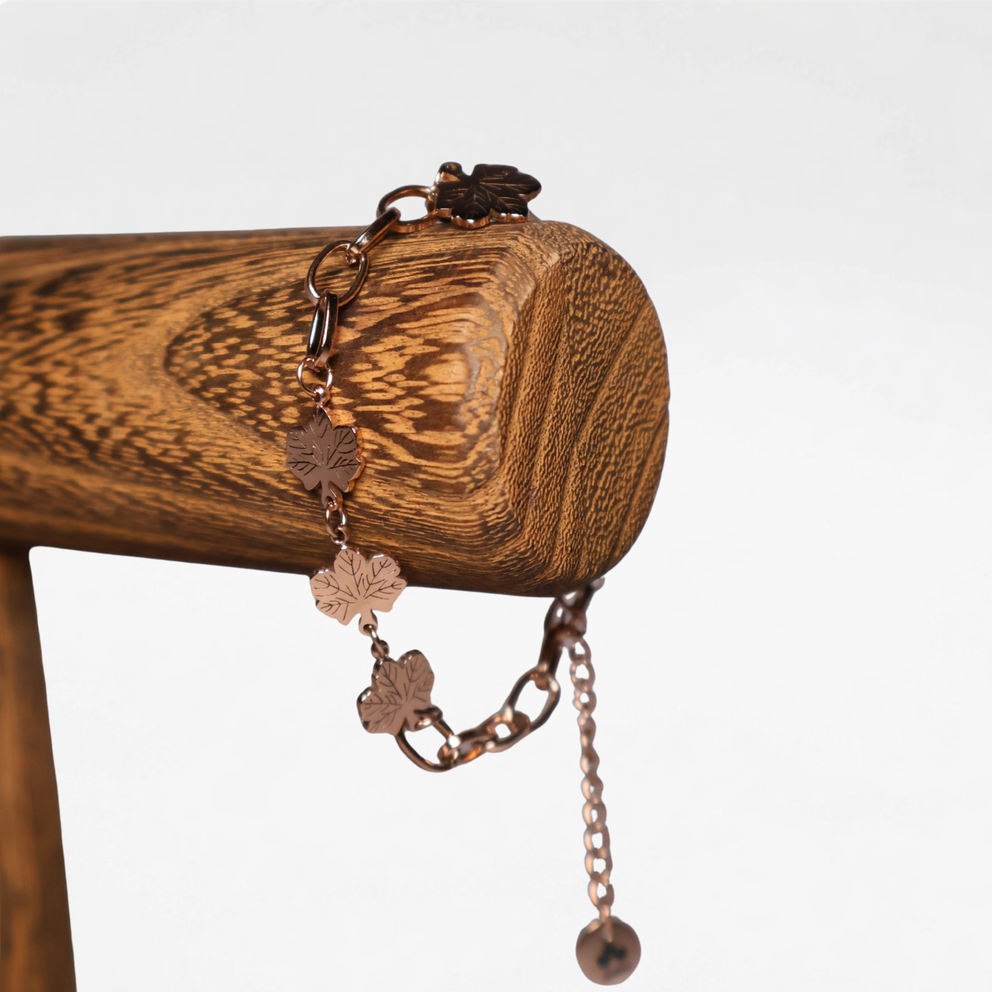 Delicate Leaf Bracelet – Fine Link Chain